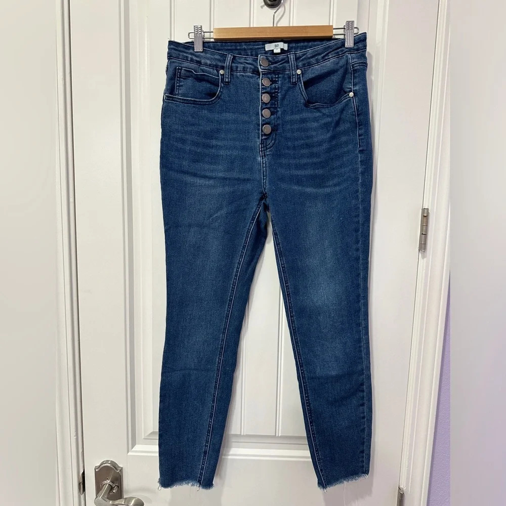 BP | Skinny Jeans in a medium blue wash | Size: 31